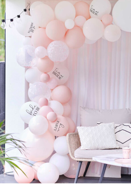 arche de ballons bride to be, arche de ballons pour EVJF, Arche de Ballons, Roses et Blancs, Bride to Be, EVJF